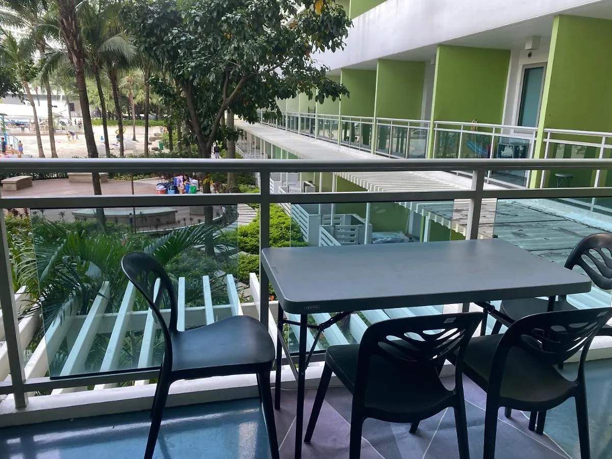 Apartment Azure Deluxe Beachview Manila